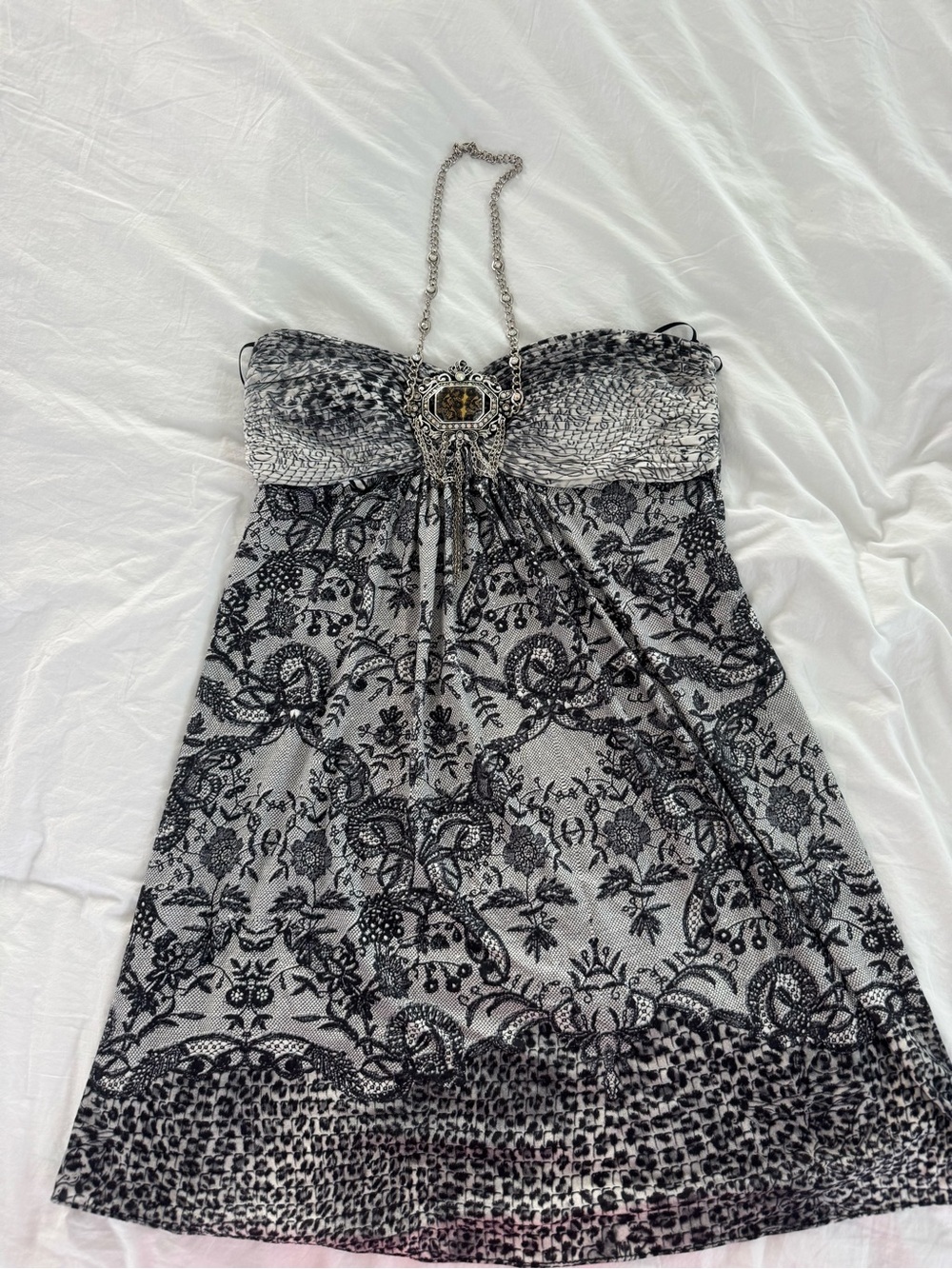 Beautiful Black & White Lace Print Dress with ruched bust and jewel chain detail